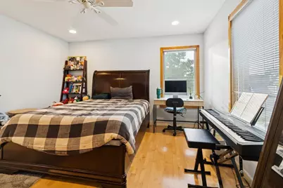 238 Hillcrest Avenue, Addison, IL 60101 - Photo 23