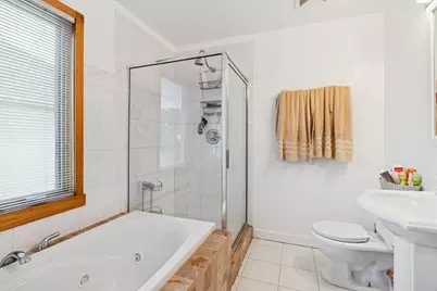 238 Hillcrest Avenue, Addison, IL 60101 - Photo 17