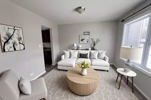 22510 Latonia Ln, Richton Park, IL 60471 - Photo 9