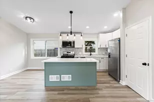 16211 Joyce Cir, South Holland, IL 60473 - Photo 7