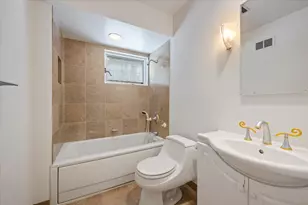 710 Strawberry Hill Dr, Glencoe, IL 60022 - Photo 23