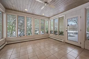 710 Strawberry Hill Dr, Glencoe, IL 60022 - Photo 13