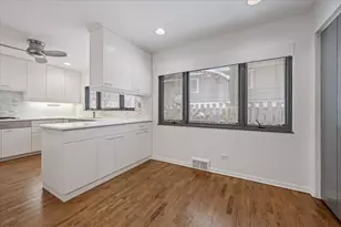 710 Strawberry Hill Dr, Glencoe, IL 60022 - Photo 15