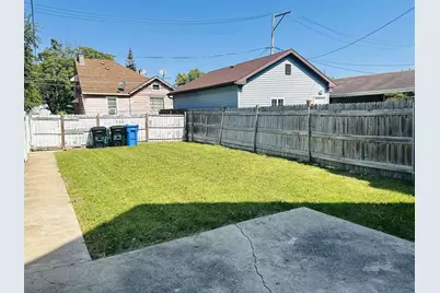 344 E 117th Street, Chicago, IL 60628 - Photo 17