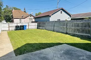 344 E 117th St, Chicago, IL 60628 - Photo 17