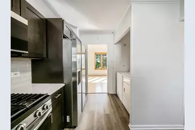 1056 E Villa Drive, Des Plaines, IL 60016 - Photo 7