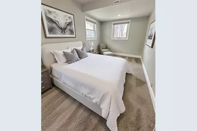 3729 Grove Avenue, Berwyn, IL 60402 - Photo 7