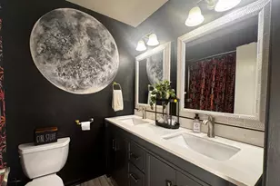 5511 E Lake Dr, Lisle, IL 60532 - Photo 13