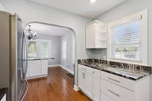 415 Logan St, Rockford, IL 61103 - Photo 21