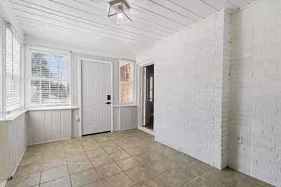 415 Logan Street, Rockford, IL 61103 - Photo 7