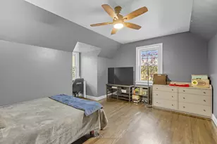 3507 Elmwood Ave, Berwyn, IL 60402 - Photo 9