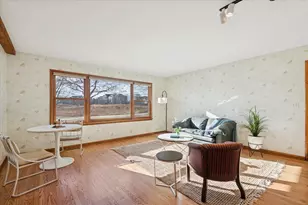 1814 Illinois Rd, Northbrook, IL 60062 - Photo 5