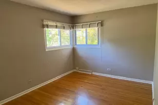 1124 Holly Ct, Naperville, IL 60540 - Photo 11