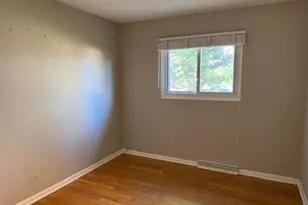 1124 Holly Ct, Naperville, IL 60540 - Photo 13