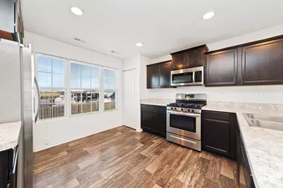 2307 Upland Road, Pingree Grove, IL 60140 - Photo 5