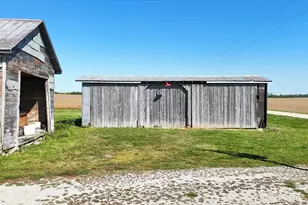 1781 N 1400E, Roberts, IL 60962 - Photo 33