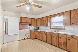 1781 N 1400E, Roberts, IL 60962 - Photo 11