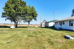 1781 N 1400E, Roberts, IL 60962 - Photo 25