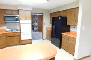 46W356 Jericho Rd, Big Rock, IL 60511 - Photo 5