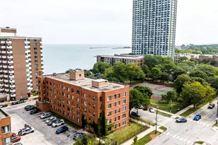 7363 S South Shore Dr, Chicago, IL 60649 - Photo 5