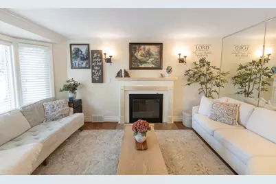 8708 Central Avenue, Morton Grove, IL 60053 - Photo 11