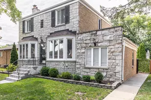 8708 Central Ave, Morton Grove, IL 60053 - Photo 3