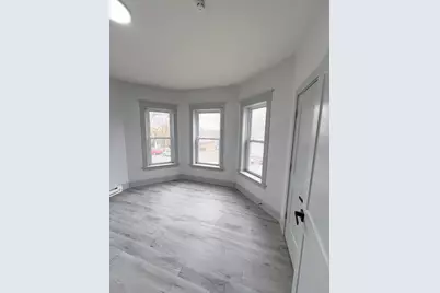 303-307 Stone Street, Joliet, IL 60435 - Photo 17