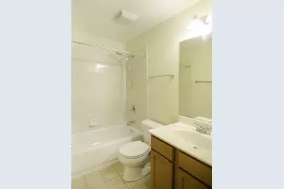 [Address not provided], Chicago, IL 60608 - Photo 17