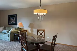 8316 161st Pl, Tinley Park, IL 60477 - Photo 5