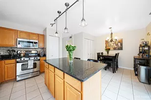 2611 Woodmere Dr, Darien, IL 60561 - Photo 23