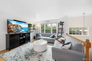 2611 Woodmere Dr, Darien, IL 60561 - Photo 9