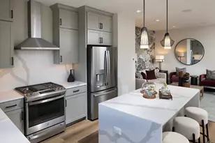 2749 Stone Cir, Geneva, IL 60134 - Photo 3