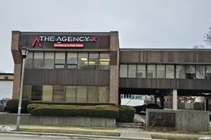 257 N West Ave, Elmhurst, IL 60126 - Photo 1