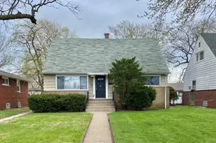 351 Clyde Ave, Calumet City, IL 60409 - Photo 1