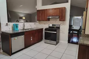 2736 E Goodrich Ave E, Burnham, IL 60633 - Photo 5