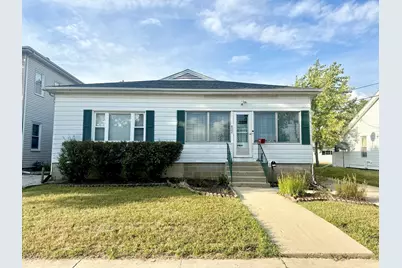 822 W Lafayette Street, Ottawa, IL 61350 - Photo 1