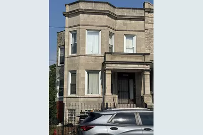 1607 S Sawyer Avenue, Chicago, IL 60623 - Photo 1
