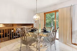 18416 Willow Ln, Lansing, IL 60438 - Photo 3