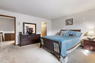 18416 Willow Ln, Lansing, IL 60438 - Photo 11