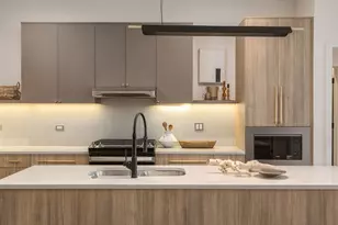 8020 W O'Connor Dr, River Grove, IL 60171 - Photo 5