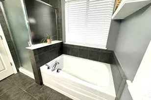 6409 Donegal Ln, McHenry, IL 60050 - Photo 15