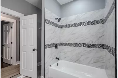 7832 S Eberhart Avenue, Chicago, IL 60619 - Photo 15