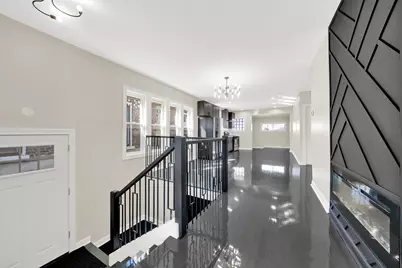 6010 S Richmond Street, Chicago, IL 60629 - Photo 3