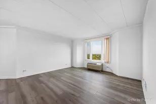 1 Renaissance Pl, Palatine, IL 60067 - Photo 13