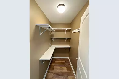 703 Iowa Avenue, Streator, IL 61364 - Photo 11