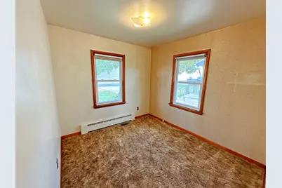 703 Iowa Avenue, Streator, IL 61364 - Photo 15