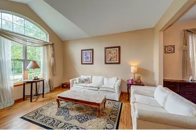 965 Carmen Road, Sugar Grove, IL 60554 - Photo 5