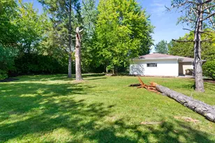 92-88 N Airlite St, Elgin, IL 60123 - Photo 23