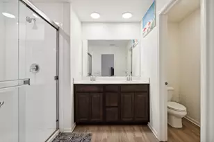 10306 Kerry Ridge Ct, Chicago Ridge, IL 60415 - Photo 17