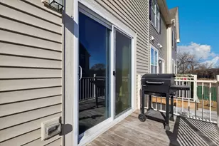 10306 Kerry Ridge Ct, Chicago Ridge, IL 60415 - Photo 23